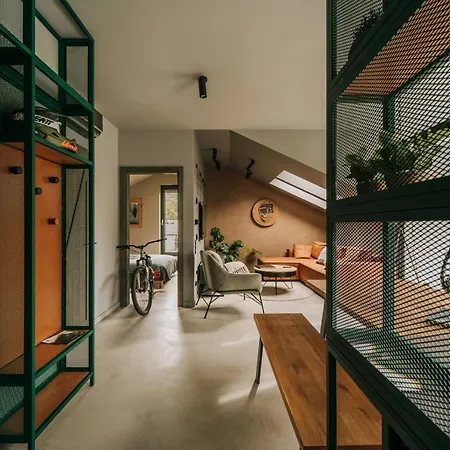 Riders Kalinowa 아파트 *